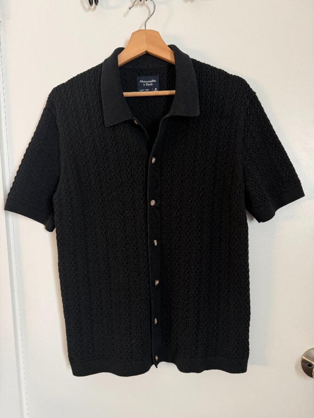 Abercrombie Textured Knit Button Up Shirt Black Short Sleeve Mens M